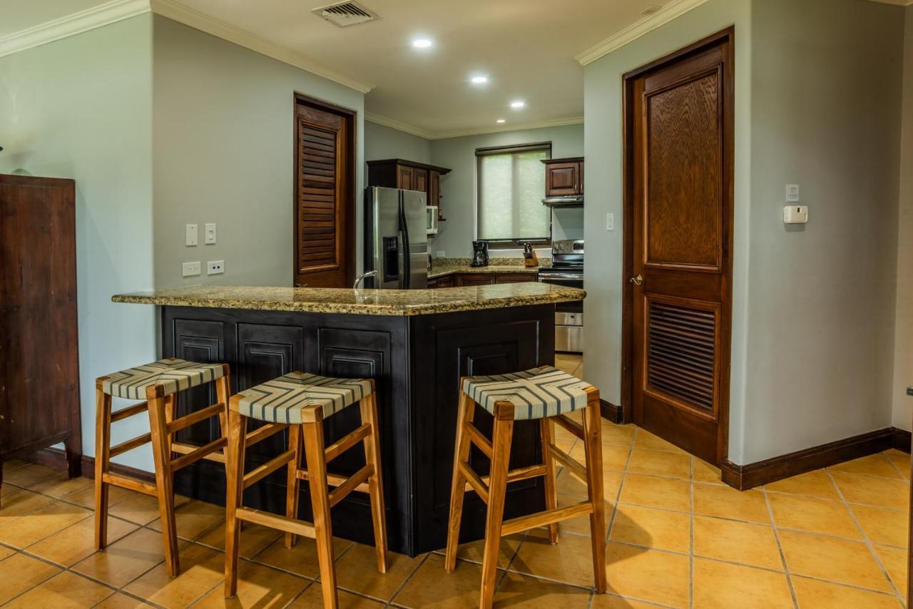 Bougainvillea 8103 Luxury Apartment - Reserva Conchal Playa Conchal Buitenkant foto